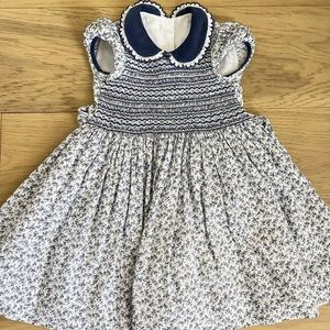 Girls Smocked Dress (SIZE 3T)